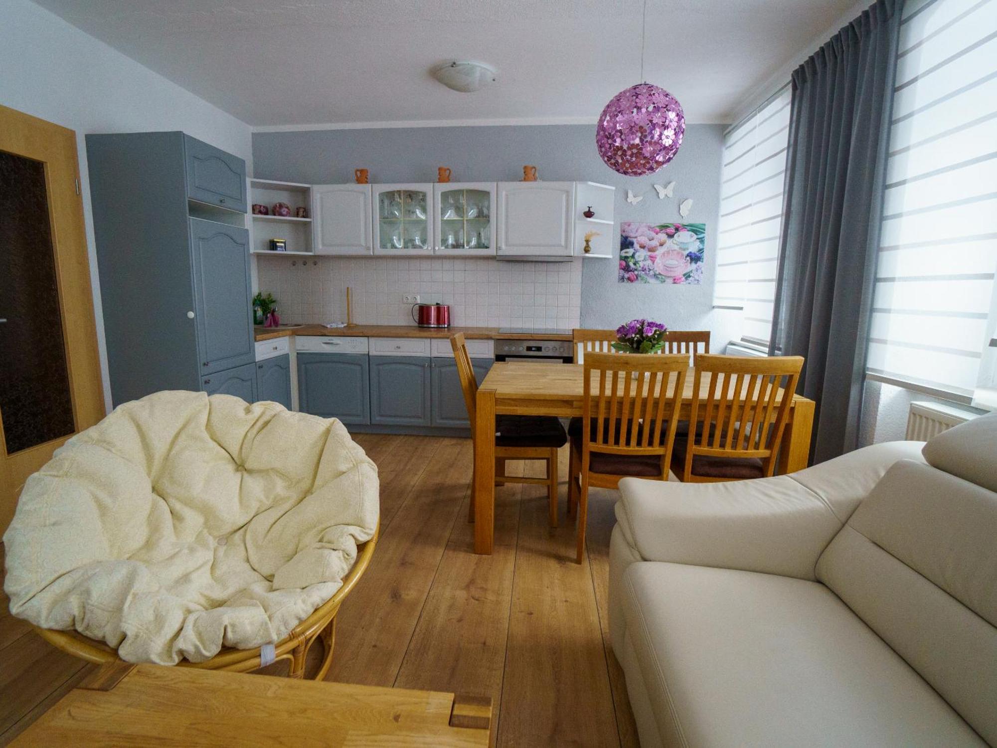gemütliche Ferienwohnungen im Erzgebrige Sehma Zimmer foto