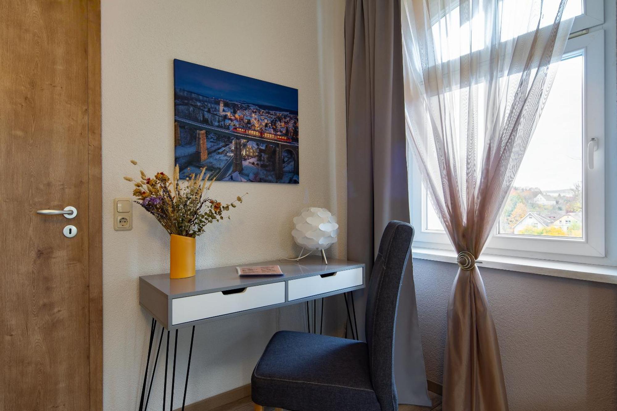 gemütliche Ferienwohnungen im Erzgebrige Sehma Zimmer foto